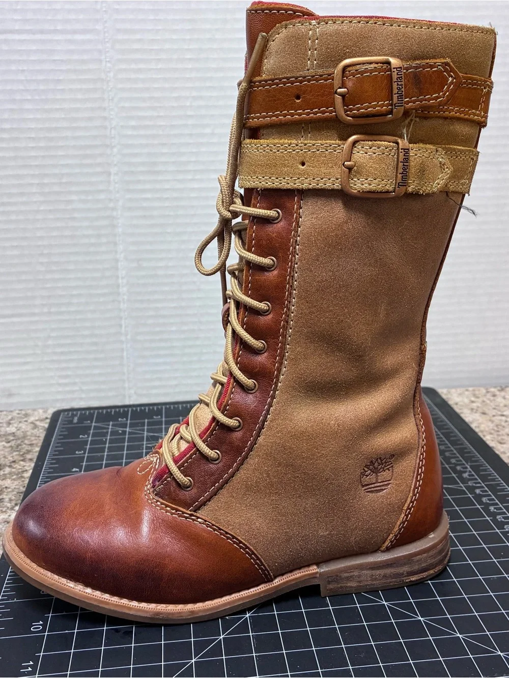 Timberland kids 2tone leather combat boots sz. 13
